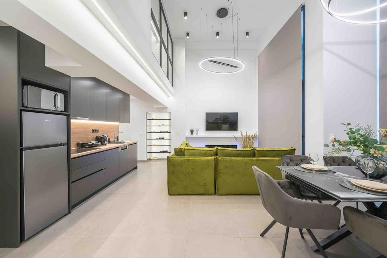 Apartment Stylish Loft In