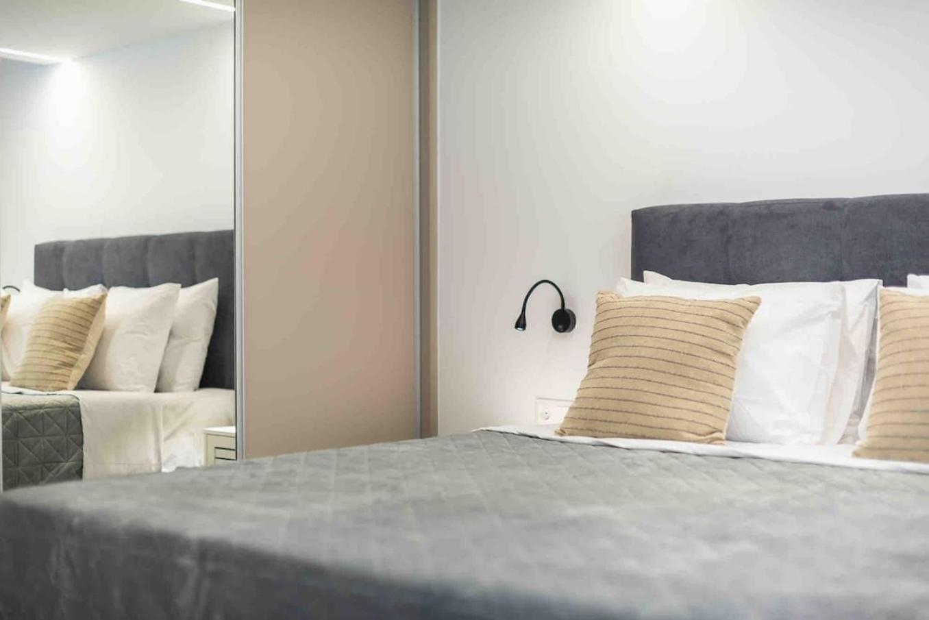 Апартаменты Stylish Loft In Афины