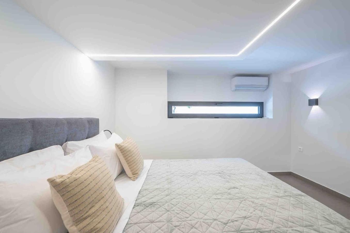 Stylish Loft In Athen